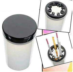 Стакан для очистки кистей Стакан для очистки кистей