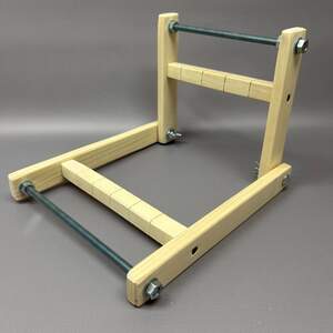 Станок деревянный для бисероплетения (для герданов) 28х16х18 см Станок деревянный для бисероплетения (для герданов) 28х16х18 см