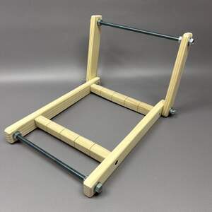 Станок деревянный для бисероплетения (для герданов) 29х17,5х18 см Станок деревянный для бисероплетения (для герданов) 29х17,5х18 см