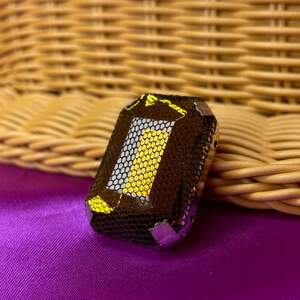 Стразы в цапах пришивные, прямоугольные 28х38 мм - желтый