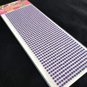 Стразы клеевые 4 мм на планшетке, 900 шт - сиреневый