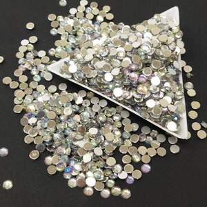 Стразы холодной фиксации акриловые 4мм - серебро с АВ - 5гр/уп Стразы холодной фиксации акриловые 4мм - серебро с АВ - 5гр/уп