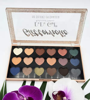 Тени для глаз DoDo Girl Glitterholic, 18 оттенков Тени для глаз DoDo Girl Glitterholic, 18 оттенков