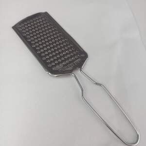 Терка однорядка из нержавеющей стали с мелкой насечкой 11,5х5,5 см