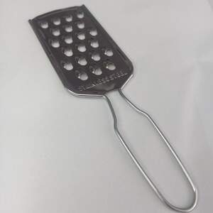 Терка плоская большая 21х5,7 см