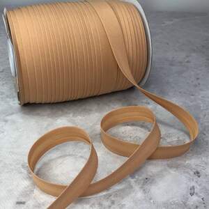 Хлопковая косая бейка,1,5см - 50 полиэстер (100м), цвет 060 Капучино