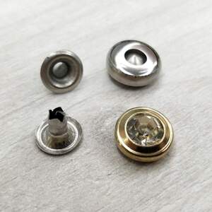 Хольнитен с камнем 9,5мм золото (1000шт.) Нержавейка Хольнитен с камнем 9,5мм золото (1000шт.) Нержавейка