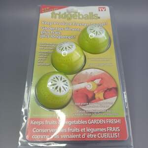 Шарики для устранения запаха в холодильнике Шарики для устранения запаха в холодильнике