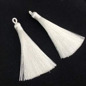 Шелковые кисти для сережек 8 см - белый теплый