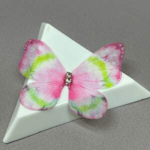 Шифоновая бабочка двухслойная со стразиком 3,5 см - розовая Шифоновая бабочка двухслойная со стразиком 3,5 см - розовая