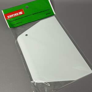 Шпатель-скребок пластиковый кондитерский 15 см Шпатель-скребок пластиковый кондитерский 15 см