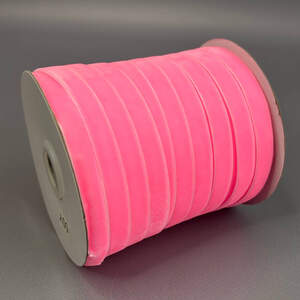 Бархатная лента декоративная 1см боб. 46м - розовый яркий