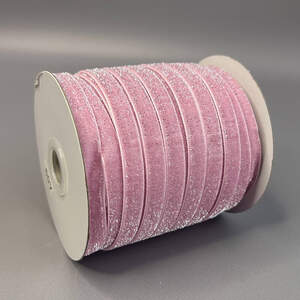 Бархатная лента с люрексом серебро 1см боб. 46м- розовый