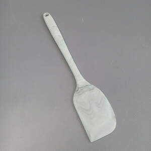 Силиконовая кухонная лопатка 27 см