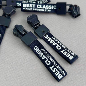 #01 Бегунок для тракторной молнии 5 - темно синий