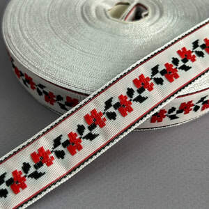 2 см Тесьма национальная с орнаментом - красные маки