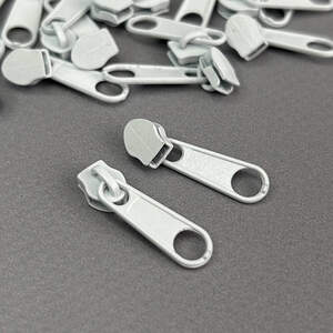 Бегунок для рулонной молнии ТИП-3, белый