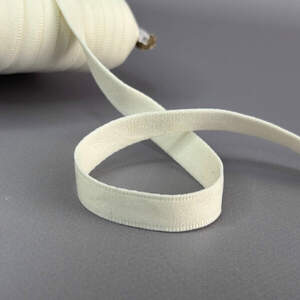 Туннельная лента бесшовная, гладкая 1см х1м, цвет - 01 айвори Туннельная лента бесшовная, гладкая 1см х1м, цвет - 01 айвори