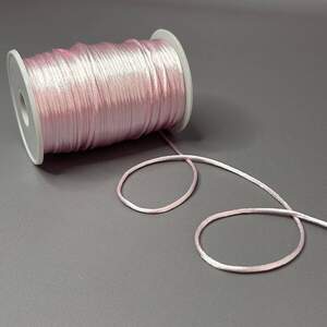 Шнур корсетный (сатиновый, шелковый ) 2мм - светло розовый Шнур корсетный (сатиновый, шелковый ) 2мм - светло розовый