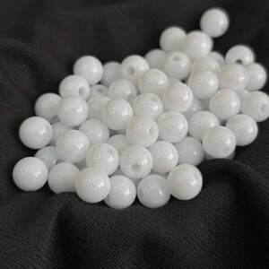 (20 гр) Пластиковые гладкие бусины 8 мм - белый