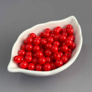 (20 гр) Пластиковые гладкие бусины 8 мм - красный