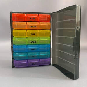 Органайзер для витамин на 7 дней (утро-день-вечер) - цветной