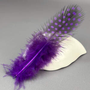 Перья куриные для рукоделия 5-10 см, 50шт - фиолетовый