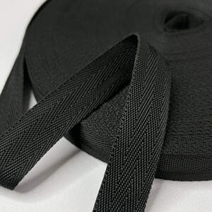 Стропа сумочная-ременная Елочка, 2,5 см средняя жесткость - черный