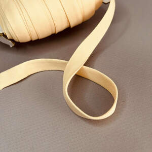 Туннельная лента бесшовная, гладкая 1см х1м, - светлый телесный Туннельная лента бесшовная, гладкая 1см х1м, - светлый телесный