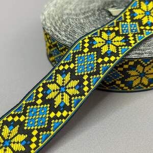 3 см тесьма национальная с украинским орнаментом - сине-желтый ромб 3 см тесьма национальная с украинским орнаментом - сине-желтый ромб