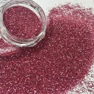 Глиттер 1 кг, мелкие декоративные блестки #611 - бордо Глиттер 1 кг, мелкие декоративные блестки #611 - бордо
