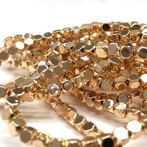 Бусины Гематит шестигранник 3х3 мм, (130 шт) - цвет Золото