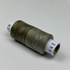 042/265 Нитки в катушках 40/2 , половинки (катушка 2х75м) 042/265 Нитки в катушках 40/2 , половинки (катушка 2х75м)
