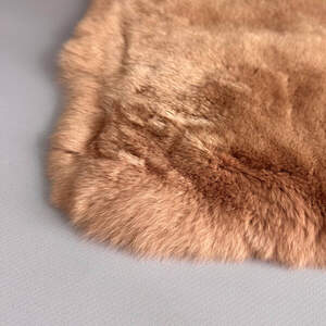Натуральный мех кролика окрашенный 56х110 см - капучино
