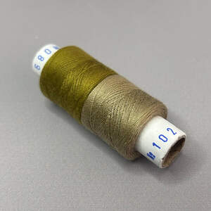 089/102 Нитки в катушках 40/2 , половинки (катушка 2х75м) 089/102 Нитки в катушках 40/2 , половинки (катушка 2х75м)