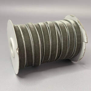 Бархатная лента декоративная 1 см 20 м - # 8608