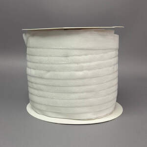 Бархатная лента декоративная 2 см 46 м - белый