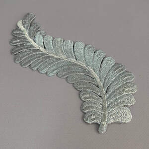 Лейсы, термо аппликации перо 8х19,5 см - серебро