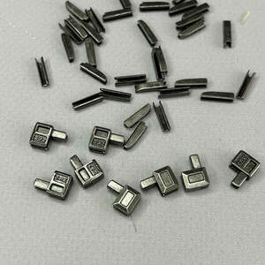 10 пар - Разъемный ограничитель с гнездом и штифтом для спиральной молнии Тип5 - темный никель 10 пар - Разъемный ограничитель с гнездом и штифтом для спиральной молнии Тип5 - темный никель