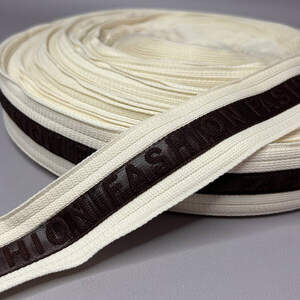 Лампасная тесьма трикотажная 4 см - бежевая с шоколадным