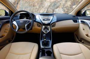 Штатная магнитола Roadrover Hyundai Elantra 2011 Штатная магнитола Roadrover Hyundai Elantra 2011