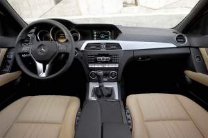Штатная магнитола Roadrover Mercedes C Class (W204) 2011 Штатная магнитола Roadrover Mercedes C Class (W204) 2011