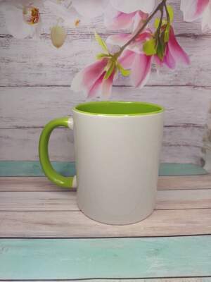 Чашка з салатовою ручкою і серединкою + індивідуальний принт у вартості