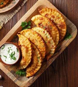 Чебуреки з м'ясом