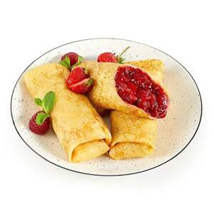 Млинці з полуницею та м'ятою