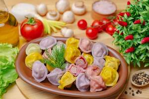 Пельмені Кольорові з індичкою