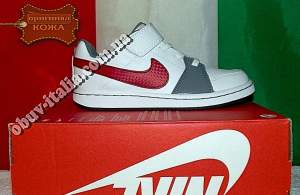Кроссовки детские кожаные Nike Backboard 2 оригинал из Италии Кроссовки детские кожаные Nike Backboard 2 оригинал из Италии