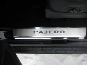 Накладки на пороги Mitsubishi PAJERO SPORT Накладки на пороги Mitsubishi PAJERO SPORT