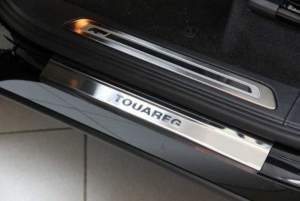 Накладки на пороги Volkswagen TOUAREG New Накладки на пороги Volkswagen TOUAREG New