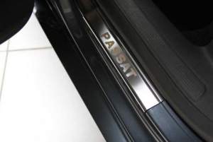 Накладки на пороги Volkswagen PASSAT B-7 Накладки на пороги Volkswagen PASSAT B-7